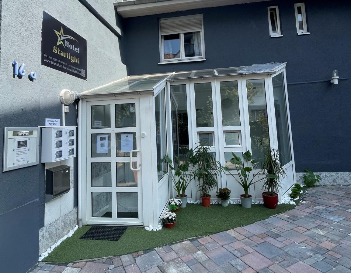 Hotel Starlight Франкфурт на Майн Екстериор снимка