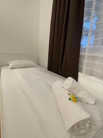 Hotel Starlight Франкфурт на Майн Екстериор снимка